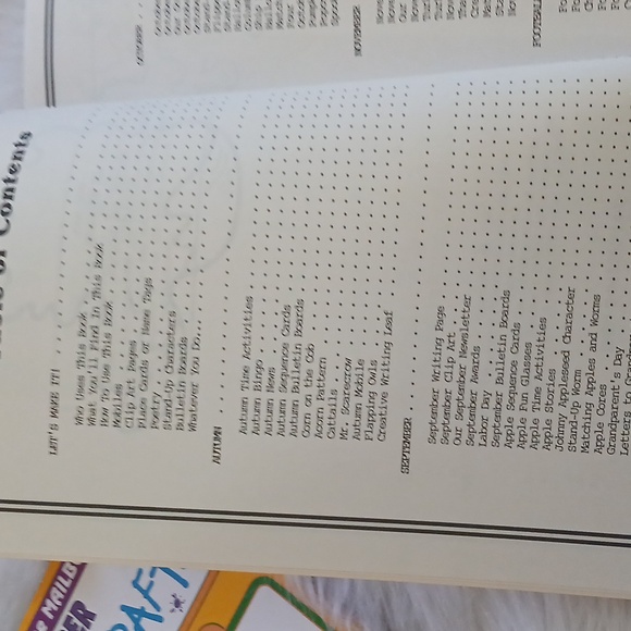 3 Fall Autumn Themed Idea Books Set For Teaching - Picture 7 of 13